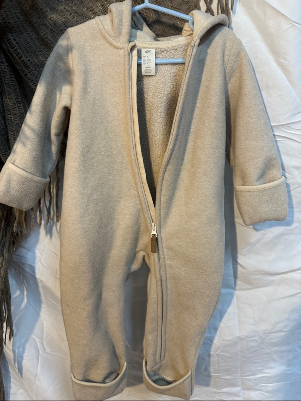 H&M Cream Hooded Fleece One-Piece Bodysuit